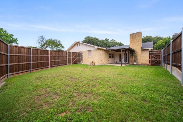10828 Villa Haven Drive, Dallas, TX 75238