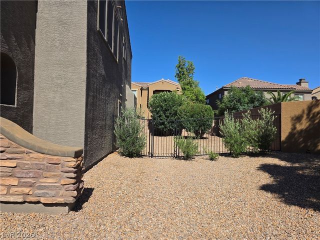 1020 Via Latina Street, Henderson, NV 89011