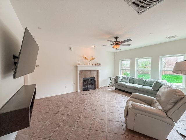 2605 Broussard Court, Seabrook, TX 77586