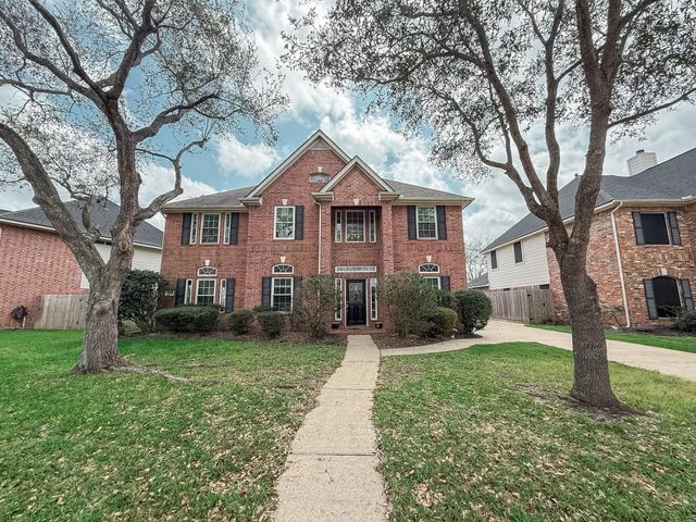 2605 Broussard Court, Seabrook, TX 77586