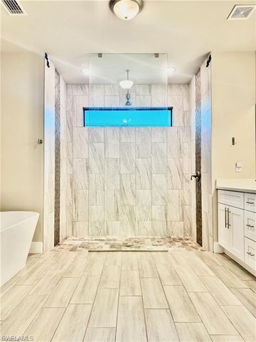 2512 NW 4th ST, Cape Coral, FL 33993