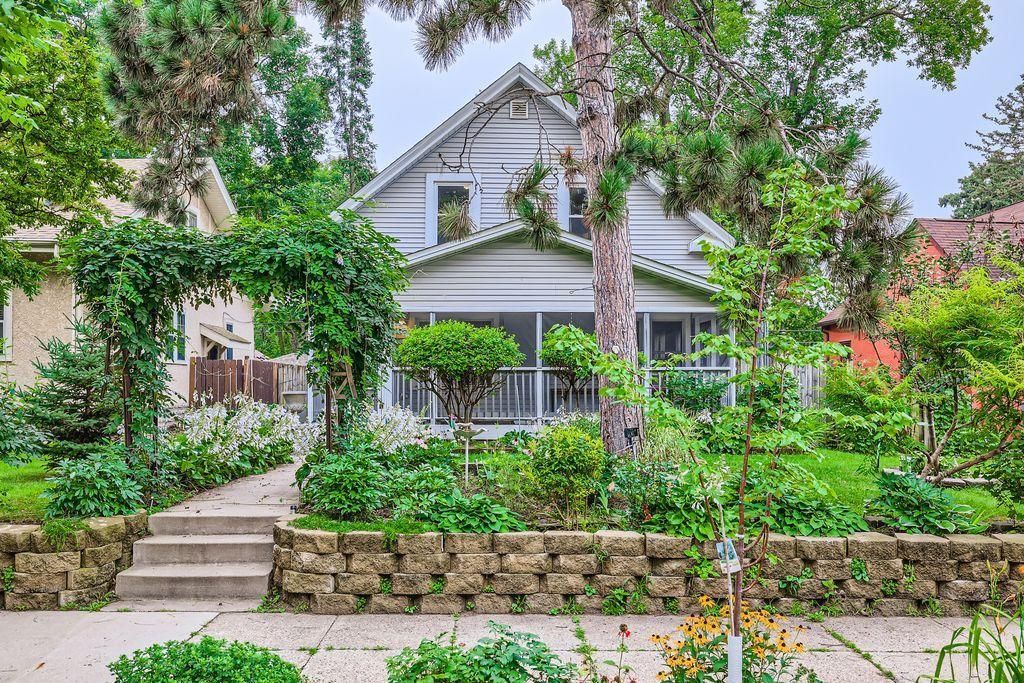 3835 Vincent Avenue N, Minneapolis, MN 55412