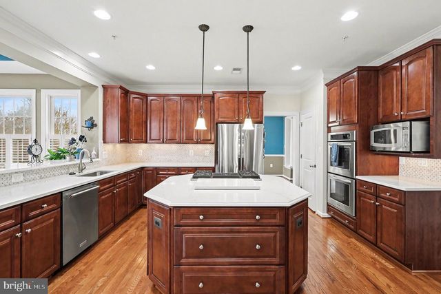 13212 MOONLIGHT TRAIL DR, Silver Spring, MD 20906