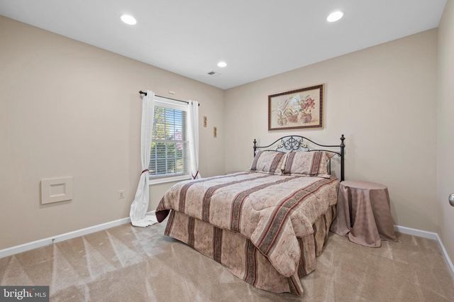 13212 MOONLIGHT TRAIL DR, Silver Spring, MD 20906