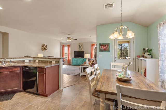 2805 W Glendale Street, Broken Arrow, OK 74011