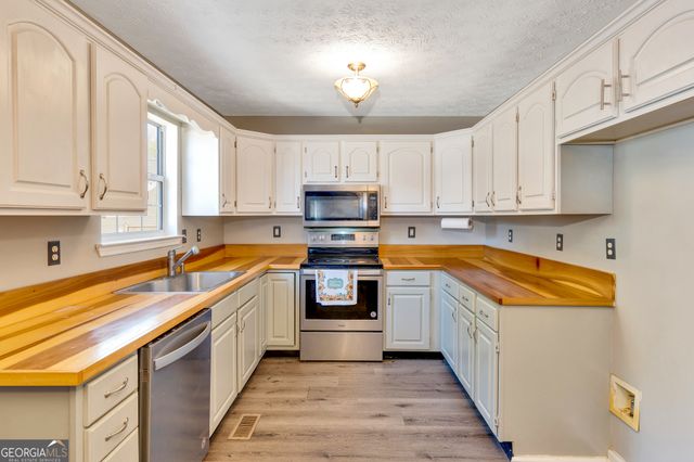 15 Brutis Drive, Rock Spring, GA 30739