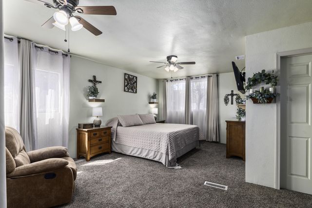 85 Rd 136, Delano, CA 93215