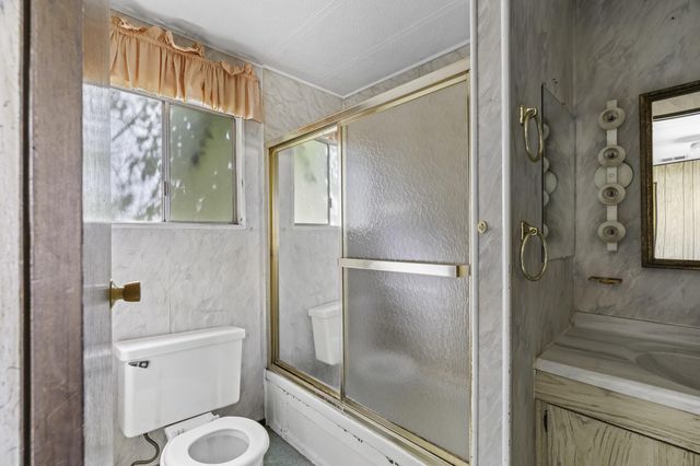 85 Rd 136, Delano, CA 93215