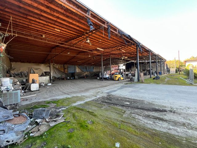 85 Rd 136, Delano, CA 93215