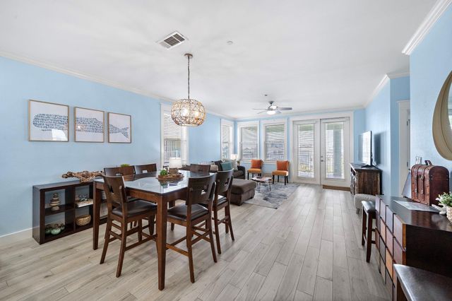 4121 Pointe West Drive 301, Galveston, TX 77554