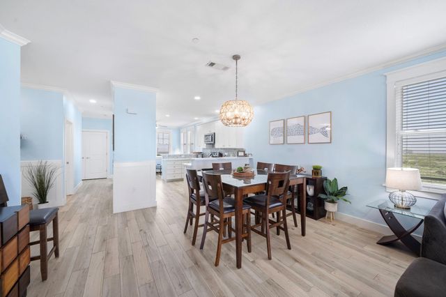 4121 Pointe West Drive 301, Galveston, TX 77554