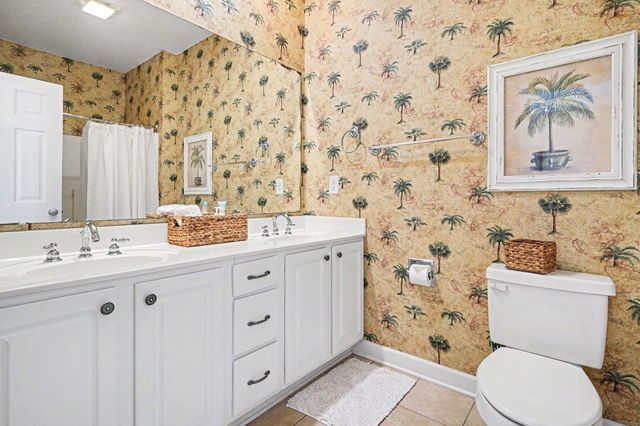 154 Cypress Ave., Murrells Inlet, SC 29576