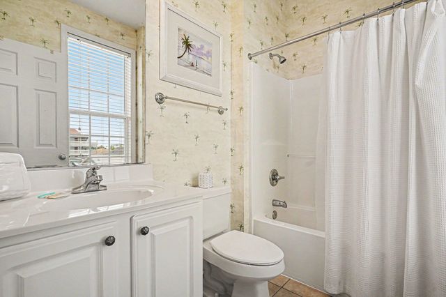 154 Cypress Ave., Murrells Inlet, SC 29576