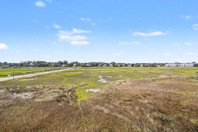 154 Cypress Ave., Murrells Inlet, SC 29576