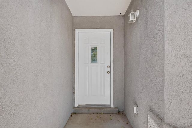 141 18th Street SE, Rio Rancho, NM 87124