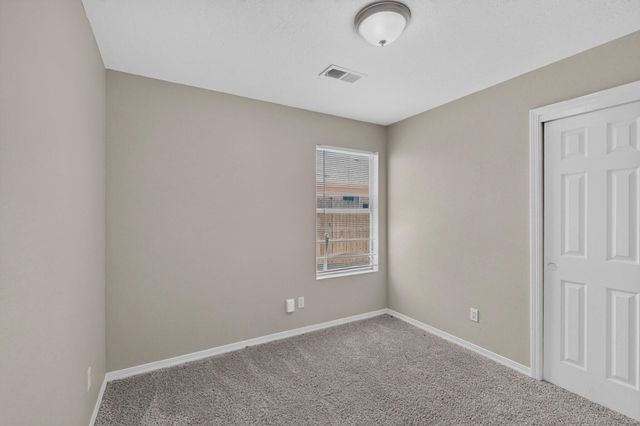 141 18th Street SE, Rio Rancho, NM 87124
