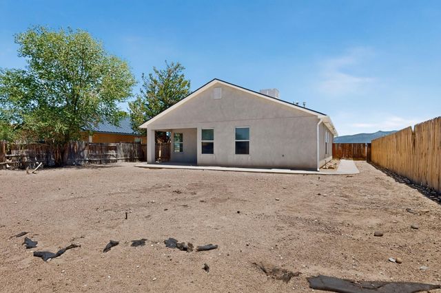 141 18th Street SE, Rio Rancho, NM 87124