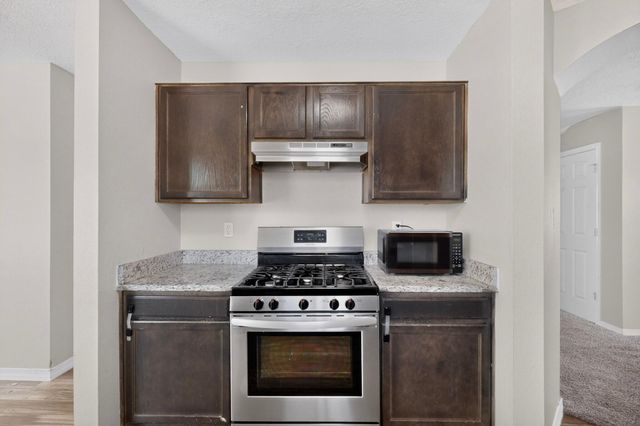 141 18th Street SE, Rio Rancho, NM 87124