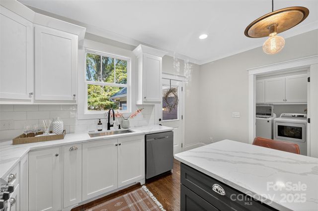 3015 Virginia Avenue, Charlotte, NC 28205