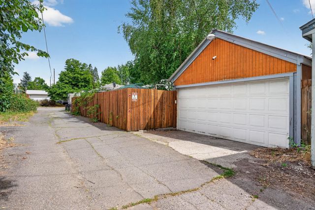2309 N Wall St, Spokane, WA 99205