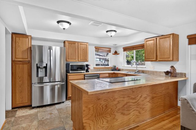 2309 N Wall St, Spokane, WA 99205