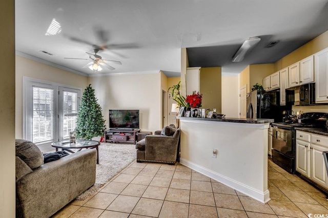 2041 Silvercrest Dr., Myrtle Beach, SC 29579