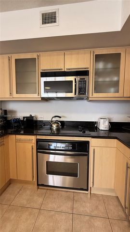 2080 S Ocean Dr 905, Hallandale Beach, FL 33009