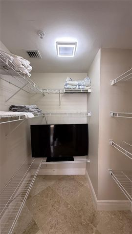 2080 S Ocean Dr 905, Hallandale Beach, FL 33009