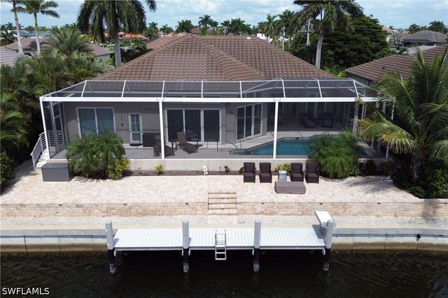200 Copperfield CT, Marco Island, FL 34145