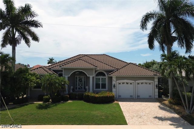 200 Copperfield CT, Marco Island, FL 34145