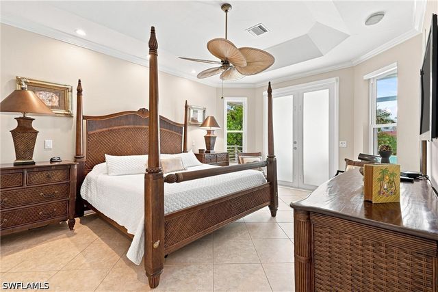 200 Copperfield CT, Marco Island, FL 34145