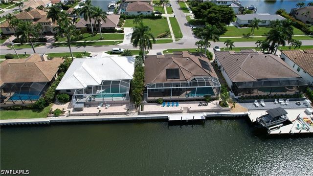 200 Copperfield CT, Marco Island, FL 34145