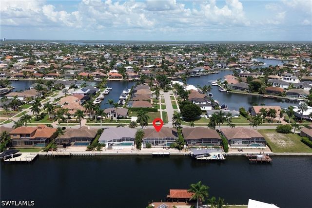 200 Copperfield CT, Marco Island, FL 34145
