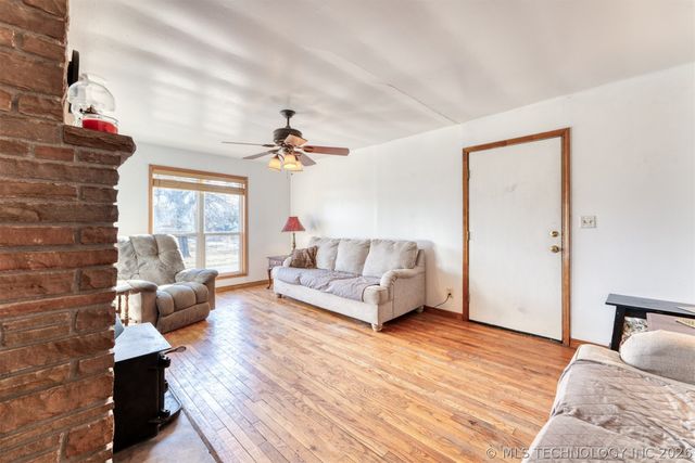 5413 N 105th West Avenue, Sand Springs, OK 74063