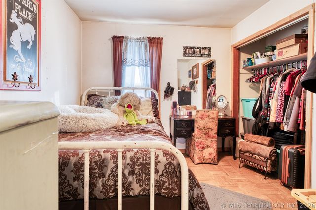 5413 N 105th West Avenue, Sand Springs, OK 74063