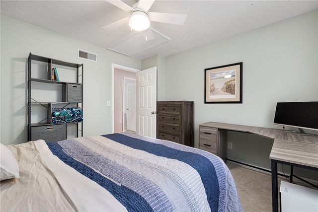 33 Old Meadow Lane, Cumberland, RI 02864