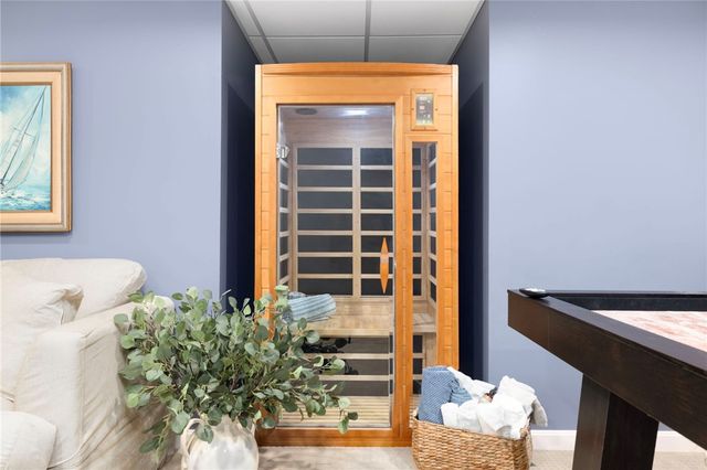 33 Old Meadow Lane, Cumberland, RI 02864