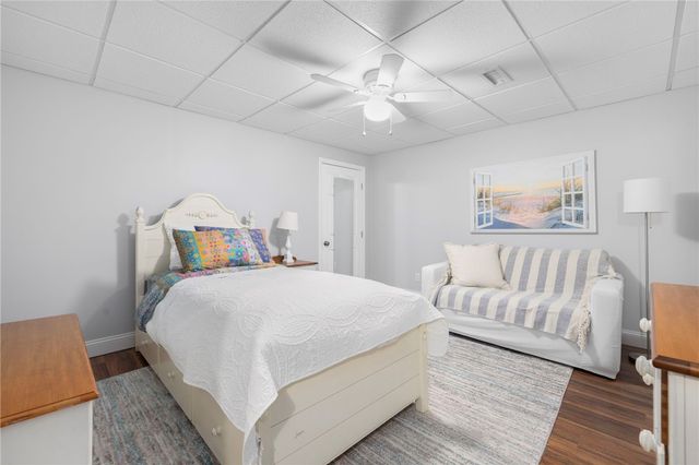 33 Old Meadow Lane, Cumberland, RI 02864