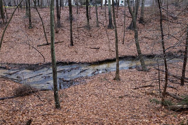 33 Old Meadow Lane, Cumberland, RI 02864