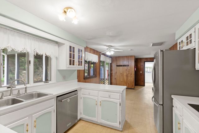 16 Watson Drive, Rochester, NH 03867