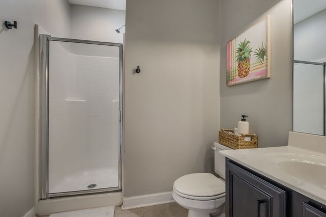 6952 Highway 70 S Apt 124, Nashville, TN 37221