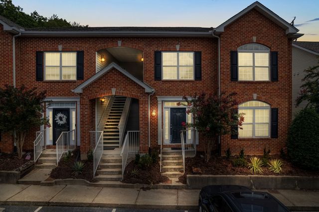 6952 Highway 70 S Apt 124, Nashville, TN 37221