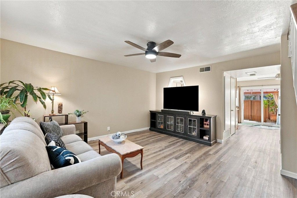 22754 Madrid, Lake Forest, CA 92630 — photo 5