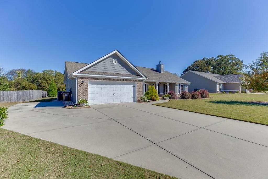 72 McMillian Court, Winder, GA 30680