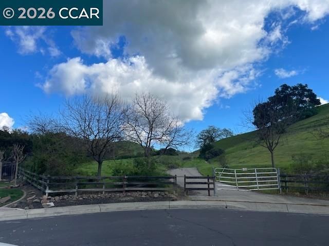 1038 Mccauley Rd, Danville, CA 94526