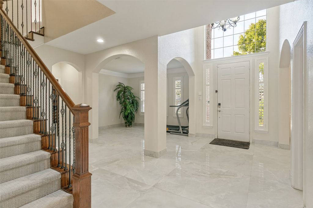 1224 Willowdale Lane, Irving, TX 75063 — photo 4