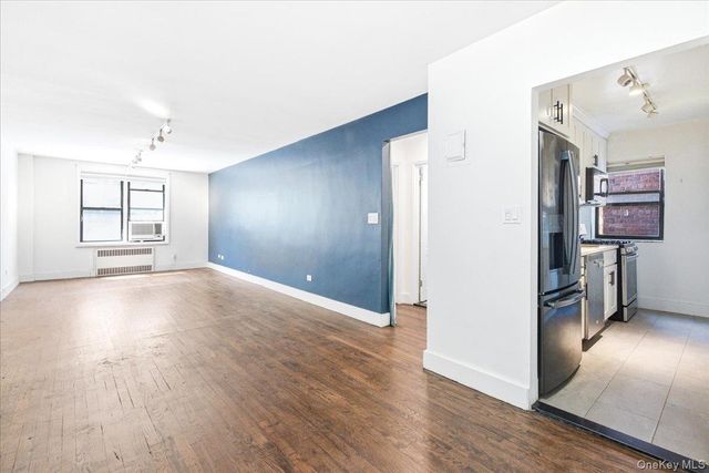 103-25 68th Avenue 2S, Forest Hills, NY 11375