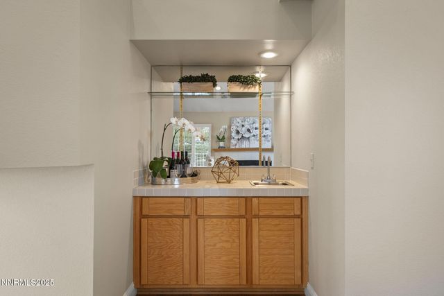 2678 Starr Meadows Loop, Reno, NV 89519