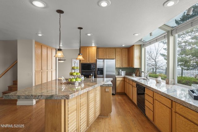 2678 Starr Meadows Loop, Reno, NV 89519