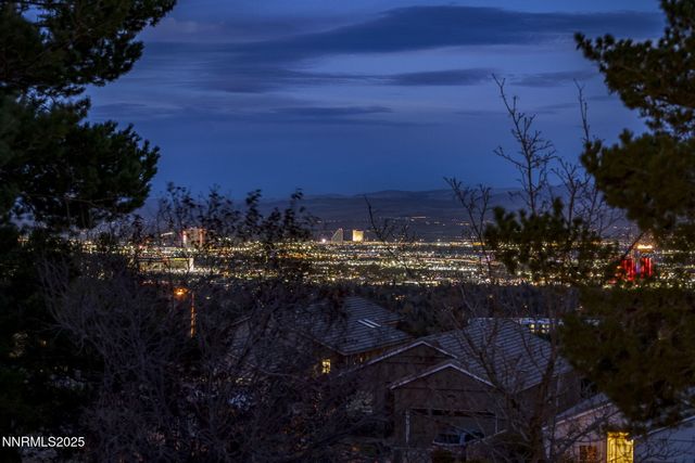 2678 Starr Meadows Loop, Reno, NV 89519